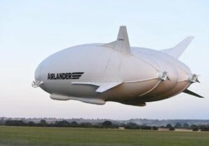 flying bum؛ بزرگ‌ترین هواپیمای جهان با قیمت ۱۷۵ میلیون دلار