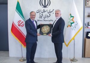 اسدی: شیراز آماده نقش‌آفرینی در دیپلماسی شهری اکو است
