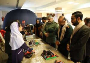 برپایی نمایشگاه علم و فناوری بسیج در چهارمحال و بختیاری